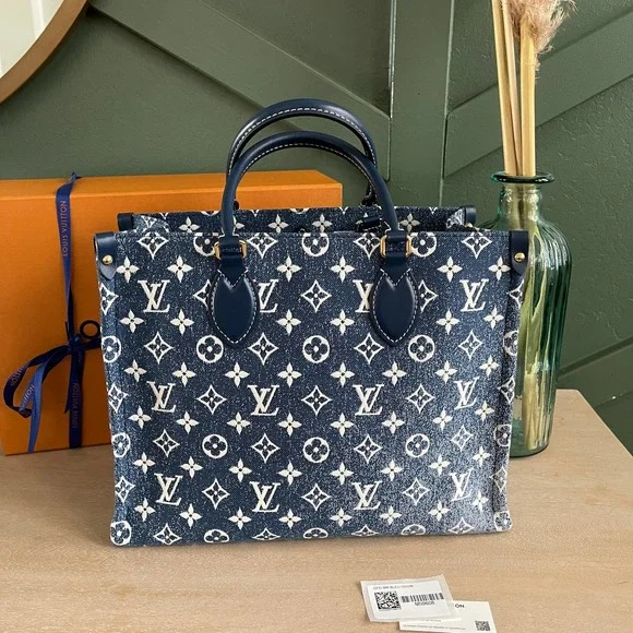 ❌SOLD❌NEW Louis Vuitton On The Go OTG MM Denim Sold OUT Tote Bag - Picture 1 of 10
